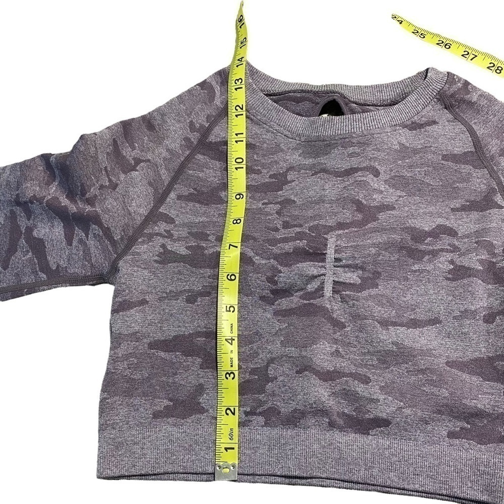Cropped Seamless Workout Top, Lavender Camouflage… - image 6